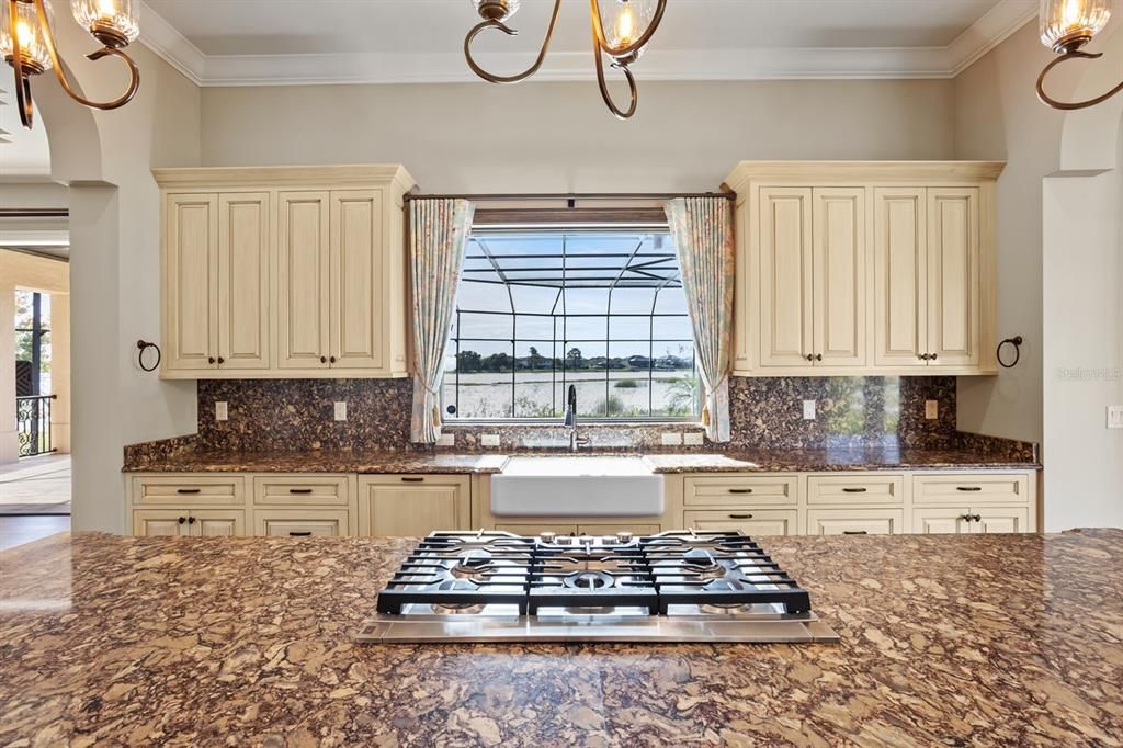 For Sale: $3,250,000 (5 beds, 4 baths, 5713 Square Feet)