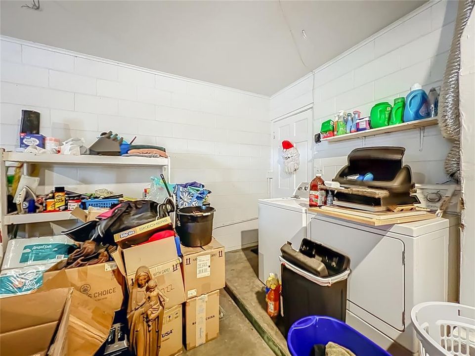 For Sale: $499,000 (4 beds, 3 baths, 1871 Square Feet)