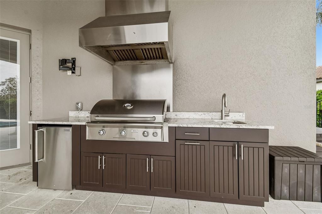 На продажу: $1,290,000 (4 спален, 3 ванн, 3687 Квадратных фут)