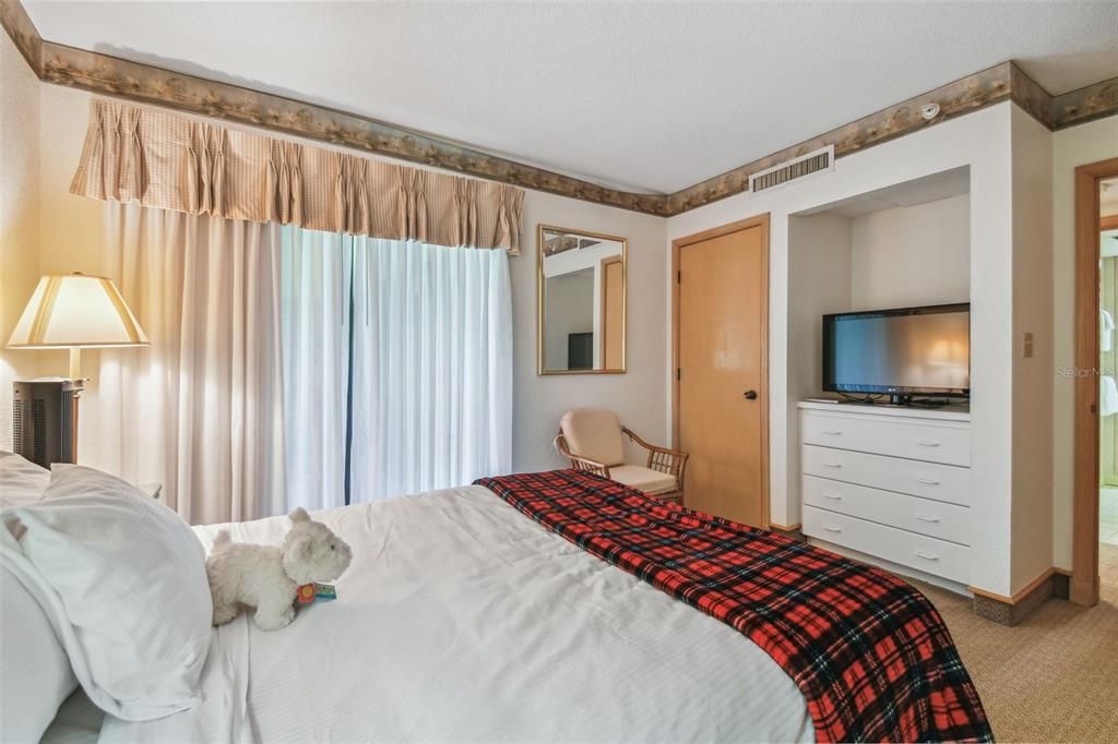 En Venta: $419,000 (2 camas, 2 baños, 1210 Pies cuadrados)