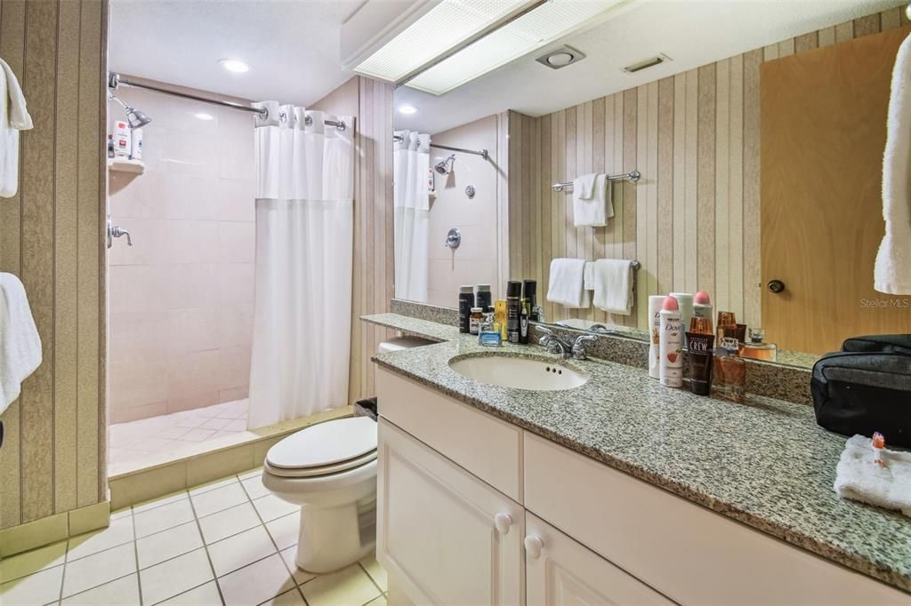 En Venta: $419,000 (2 camas, 2 baños, 1210 Pies cuadrados)