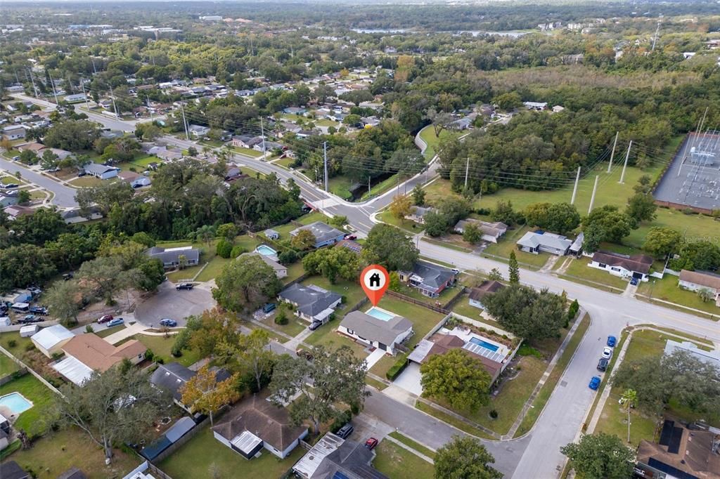 出租: $2,300 (3 贝兹, 1 浴室, 1321 平方英尺)