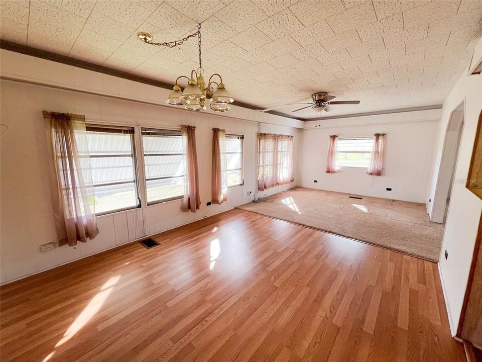 En Venta: $130,000 (2 camas, 2 baños, 1368 Pies cuadrados)