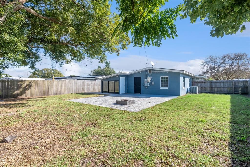 En Venta: $339,000 (3 camas, 2 baños, 1270 Pies cuadrados)