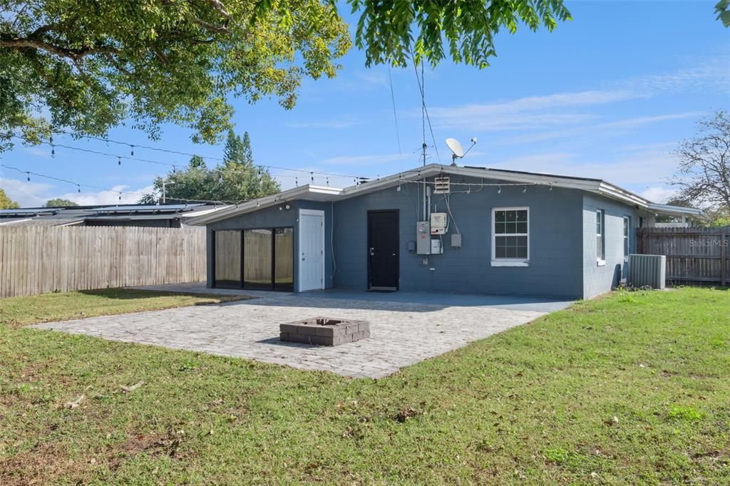 En Venta: $339,000 (3 camas, 2 baños, 1270 Pies cuadrados)