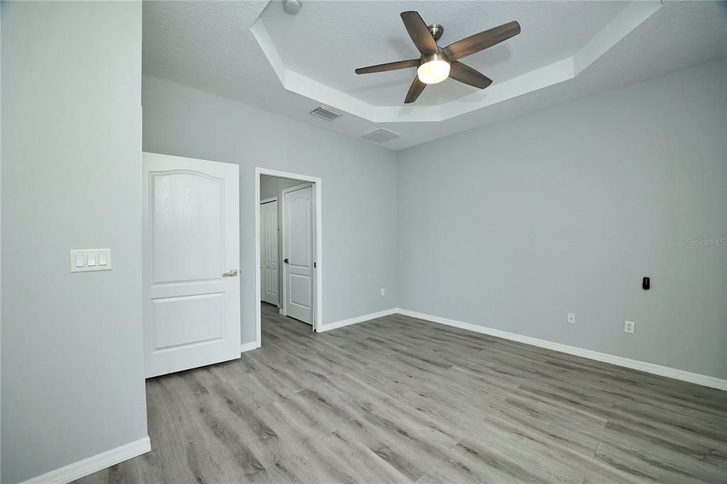 待售: $349,900 (2 贝兹, 2 浴室, 1525 平方英尺)