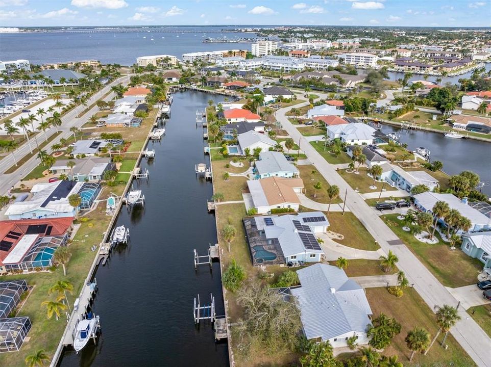 待售: $374,000 (3 贝兹, 2 浴室, 2120 平方英尺)