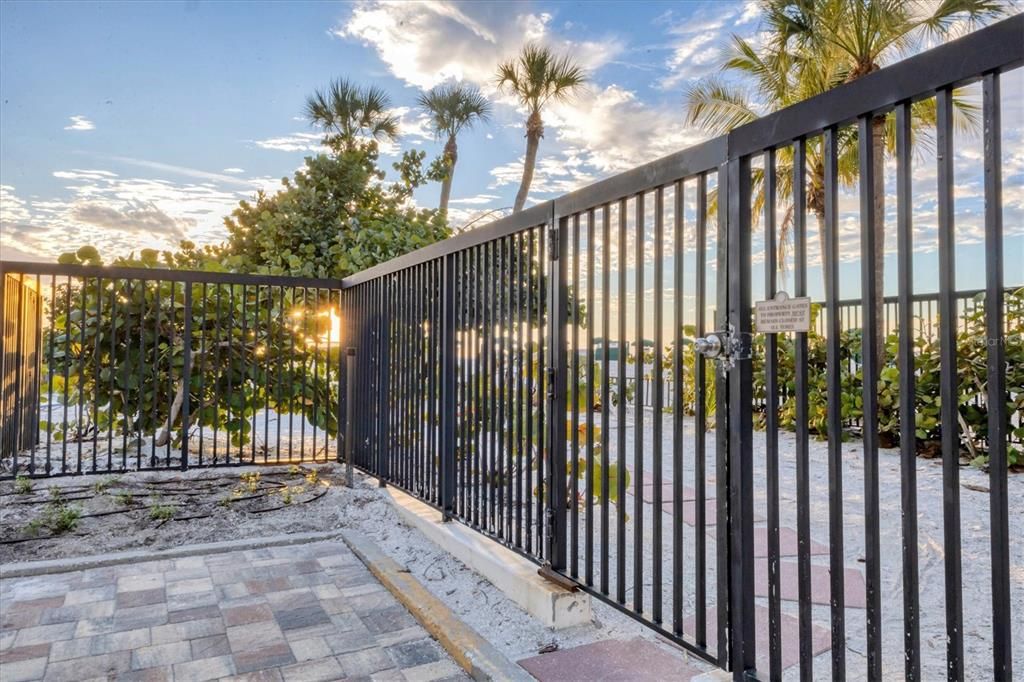 На продажу: $700,000 (2 спален, 2 ванн, 1293 Квадратных фут)