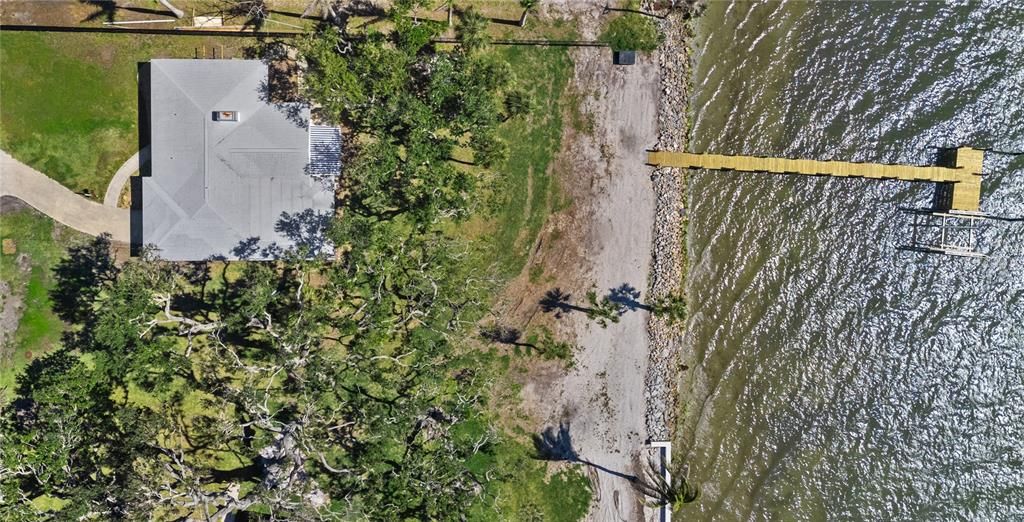 For Sale: $800,000 (3 beds, 2 baths, 1496 Square Feet)