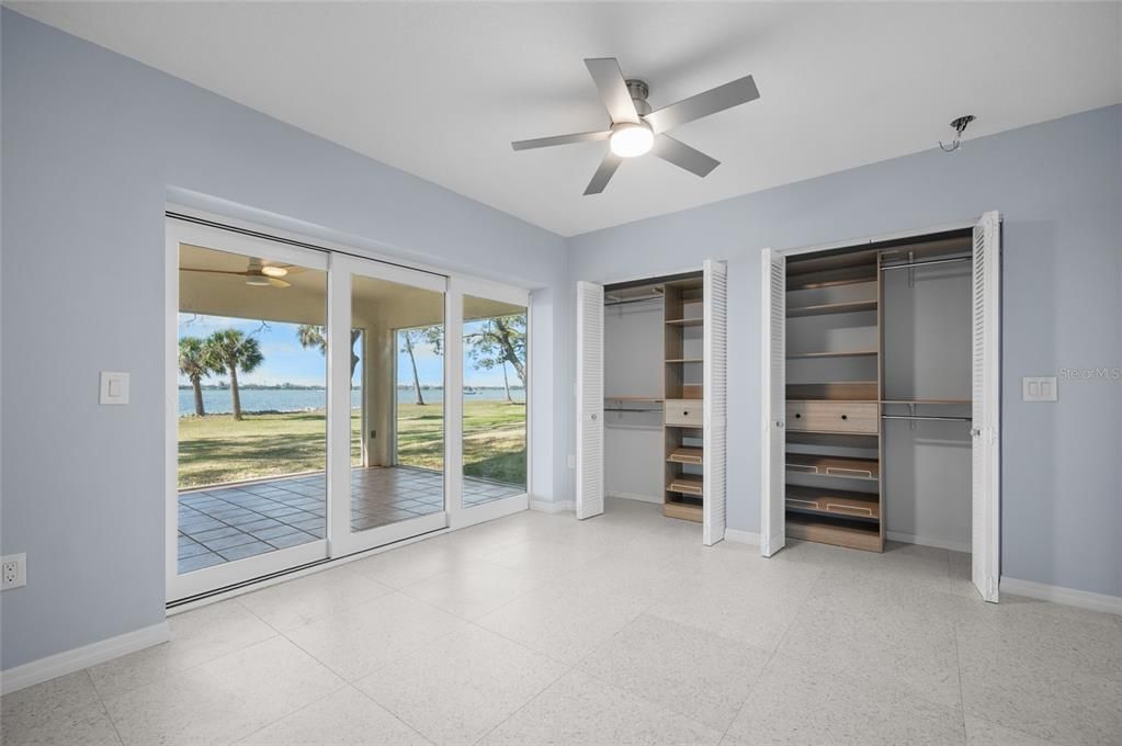 For Sale: $800,000 (3 beds, 2 baths, 1496 Square Feet)