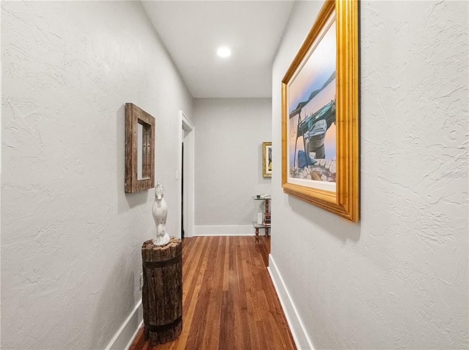 待售: $750,000 (2 贝兹, 2 浴室, 2543 平方英尺)