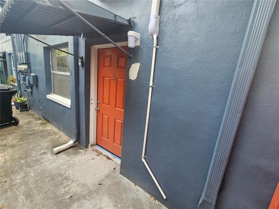 出租: $1,450 (1 贝兹, 1 浴室, 500 平方英尺)