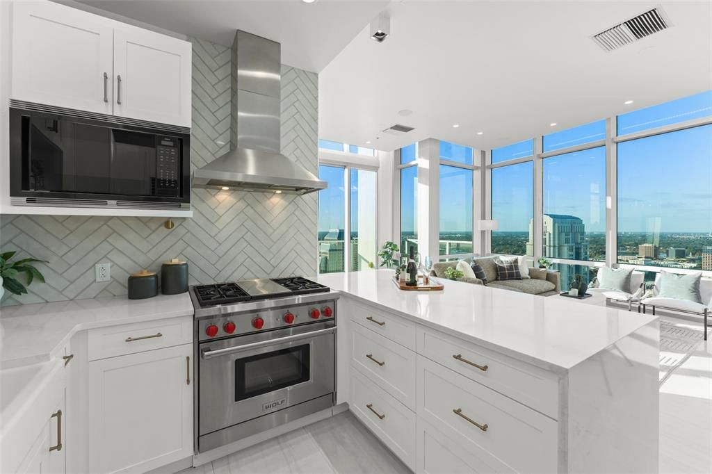 En Venta: $2,575,000 (3 camas, 3 baños, 2446 Pies cuadrados)