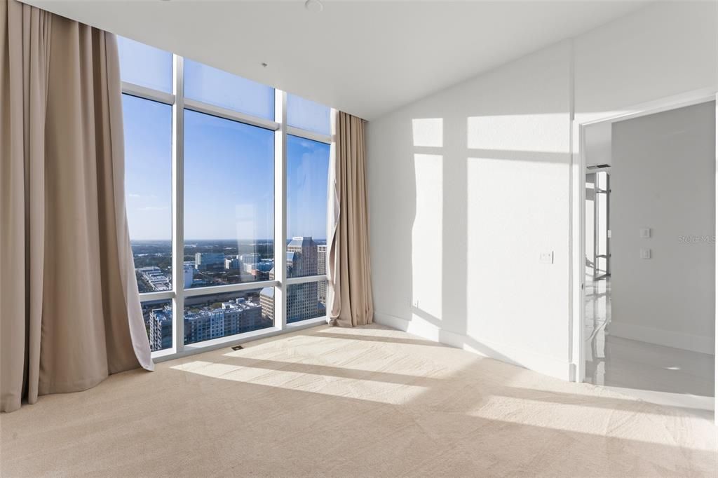 En Venta: $2,575,000 (3 camas, 3 baños, 2446 Pies cuadrados)