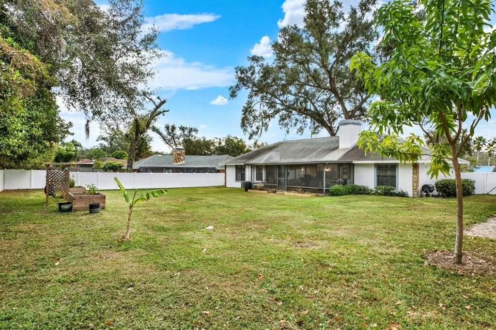 En Venta: $455,000 (4 camas, 2 baños, 2056 Pies cuadrados)