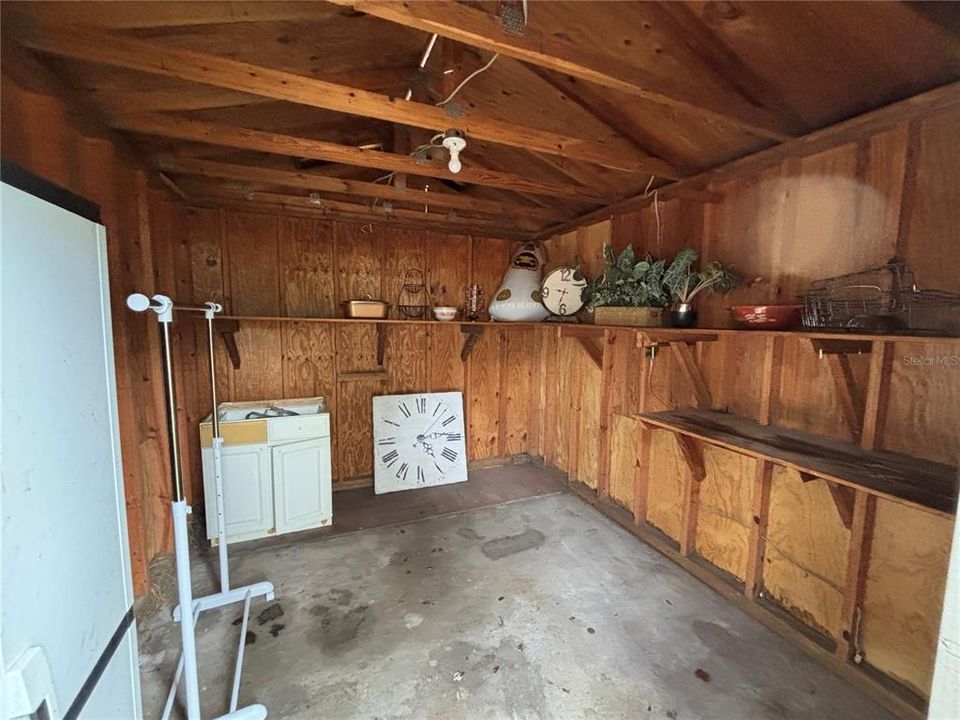 For Sale: $93,000 (2 beds, 2 baths, 942 Square Feet)