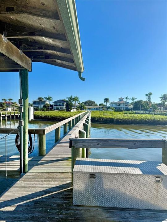 На продажу: $1,498,000 (2 спален, 1 ванн, 1531 Квадратных фут)