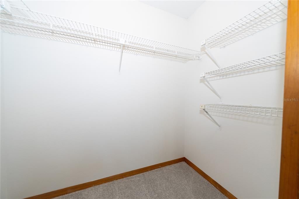 For Sale: $219,000 (2 beds, 1 baths, 1236 Square Feet)