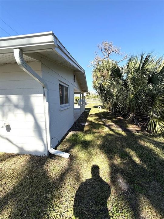 На продажу: $185,000 (2 спален, 2 ванн, 1005 Квадратных фут)