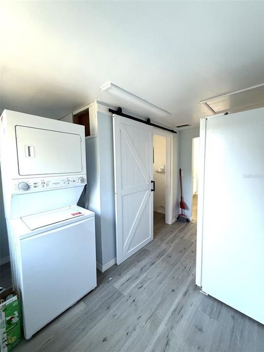 На продажу: $185,000 (2 спален, 2 ванн, 1005 Квадратных фут)