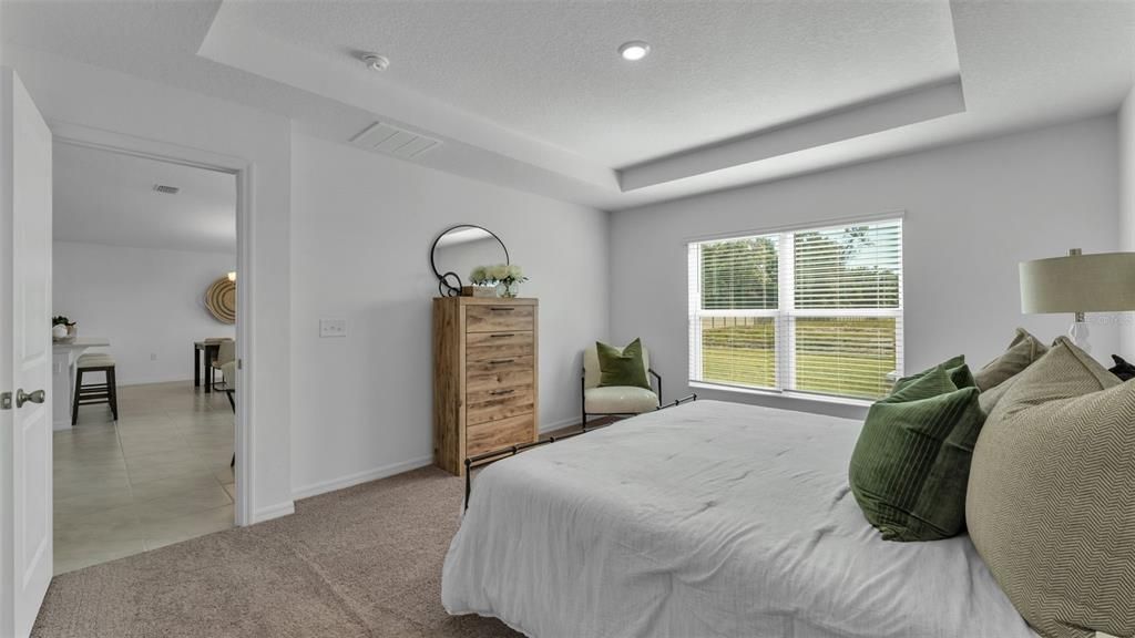 For Rent: $2,000 (4 beds, 2 baths, 1707 Square Feet)