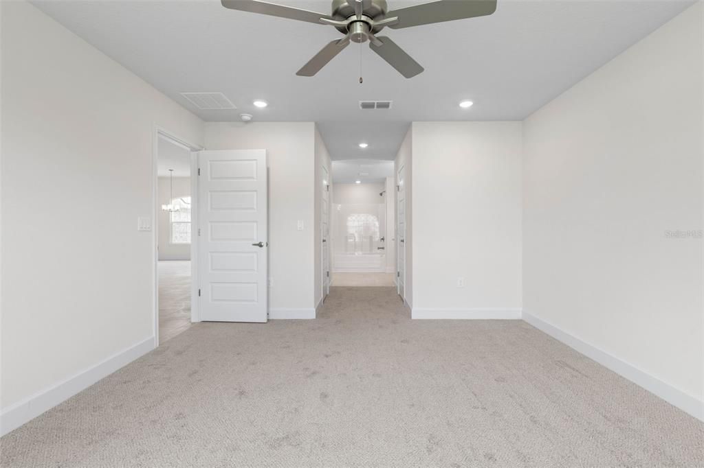 待售: $373,900 (4 贝兹, 3 浴室, 2265 平方英尺)