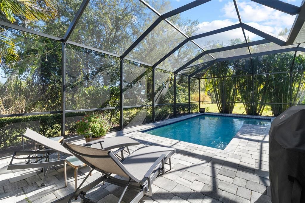 待售: $649,900 (3 贝兹, 2 浴室, 2002 平方英尺)