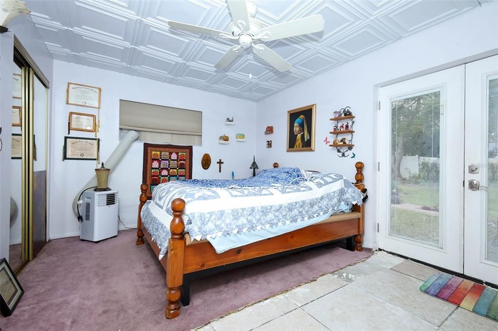 На продажу: $399,876 (3 спален, 1 ванн, 1950 Квадратных фут)