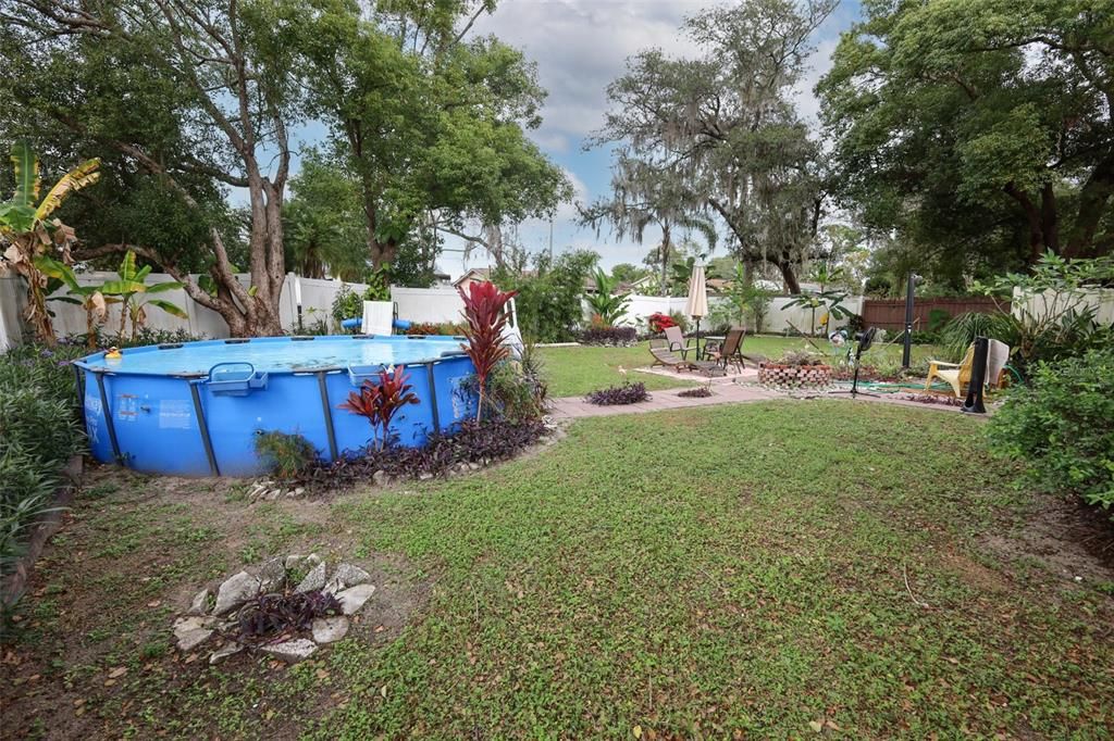 На продажу: $399,876 (3 спален, 1 ванн, 1950 Квадратных фут)