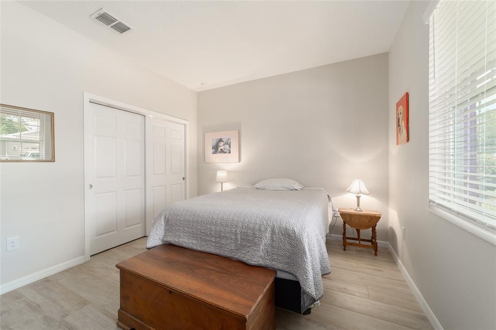 For Sale: $360,000 (2 beds, 2 baths, 1751 Square Feet)