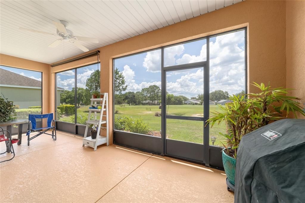 For Sale: $360,000 (2 beds, 2 baths, 1751 Square Feet)