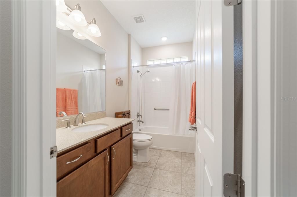 For Sale: $360,000 (2 beds, 2 baths, 1751 Square Feet)