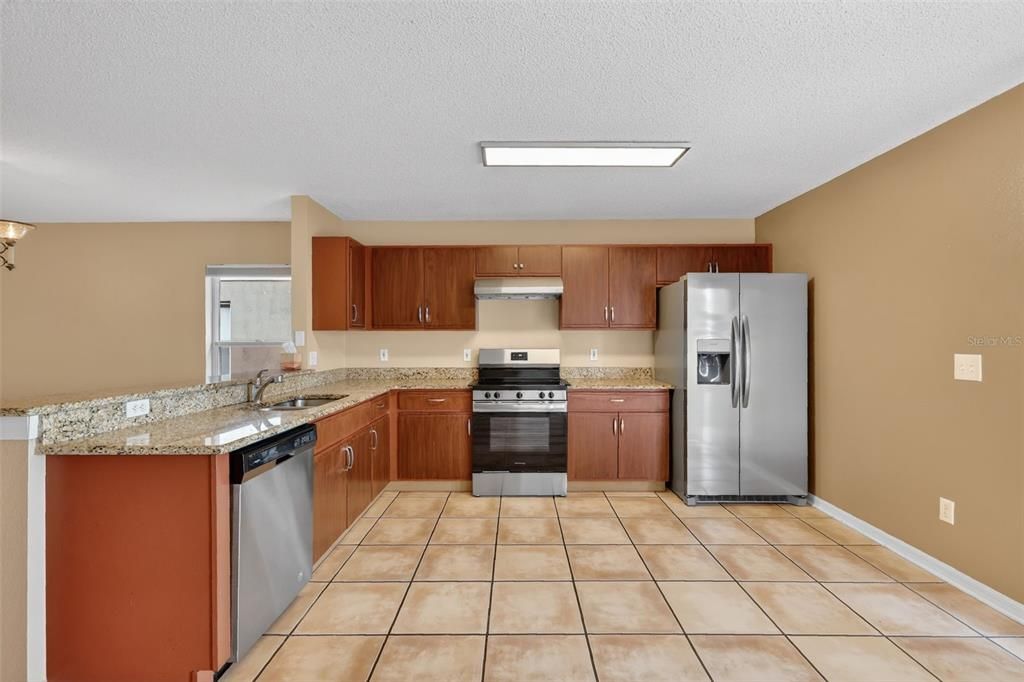 For Sale: $395,000 (3 beds, 2 baths, 1684 Square Feet)