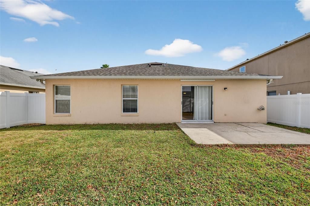 For Sale: $395,000 (3 beds, 2 baths, 1684 Square Feet)