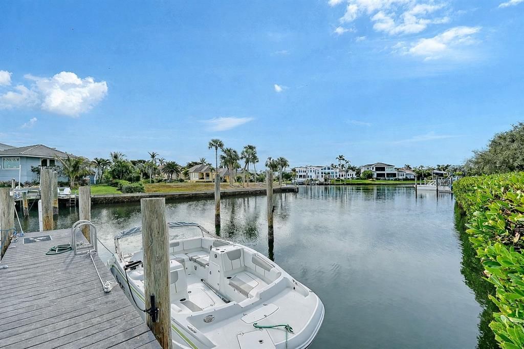 待售: $939,000 (2 贝兹, 2 浴室, 1626 平方英尺)