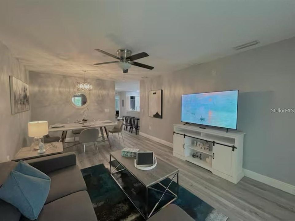 For Sale: $244,900 (3 beds, 2 baths, 1202 Square Feet)