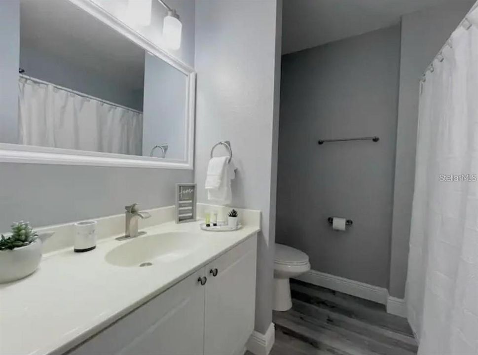 For Sale: $244,900 (3 beds, 2 baths, 1202 Square Feet)