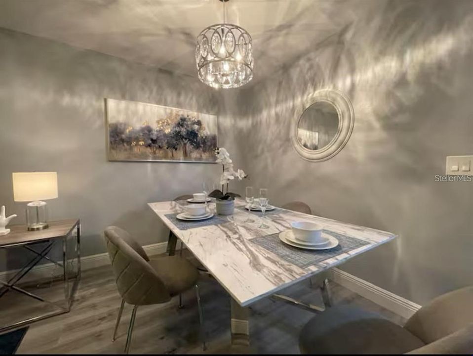 For Sale: $244,900 (3 beds, 2 baths, 1202 Square Feet)