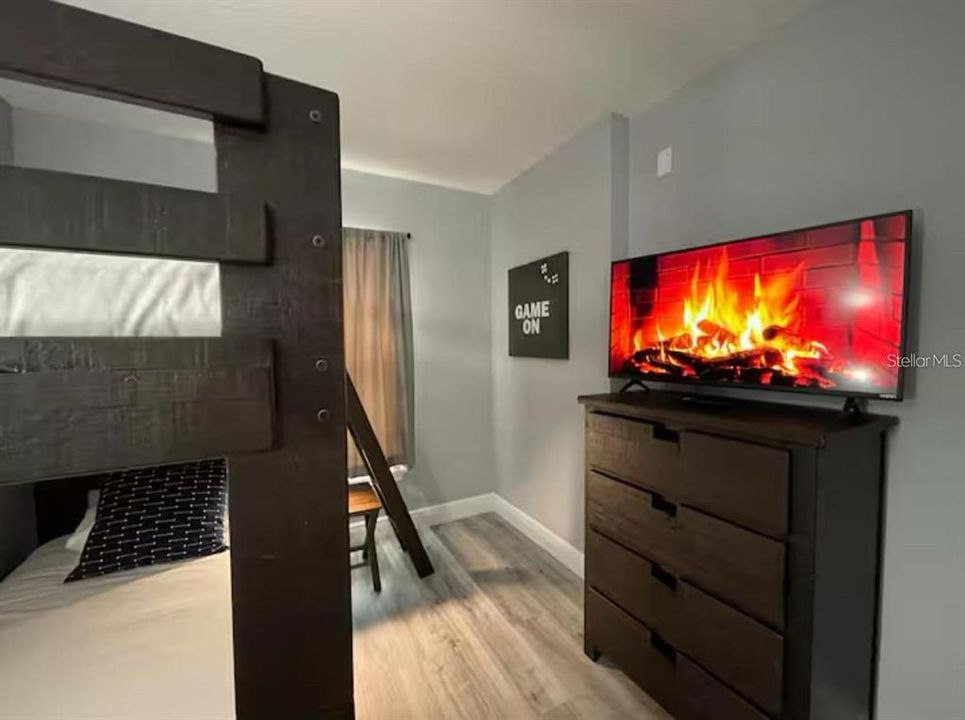 For Sale: $244,900 (3 beds, 2 baths, 1202 Square Feet)