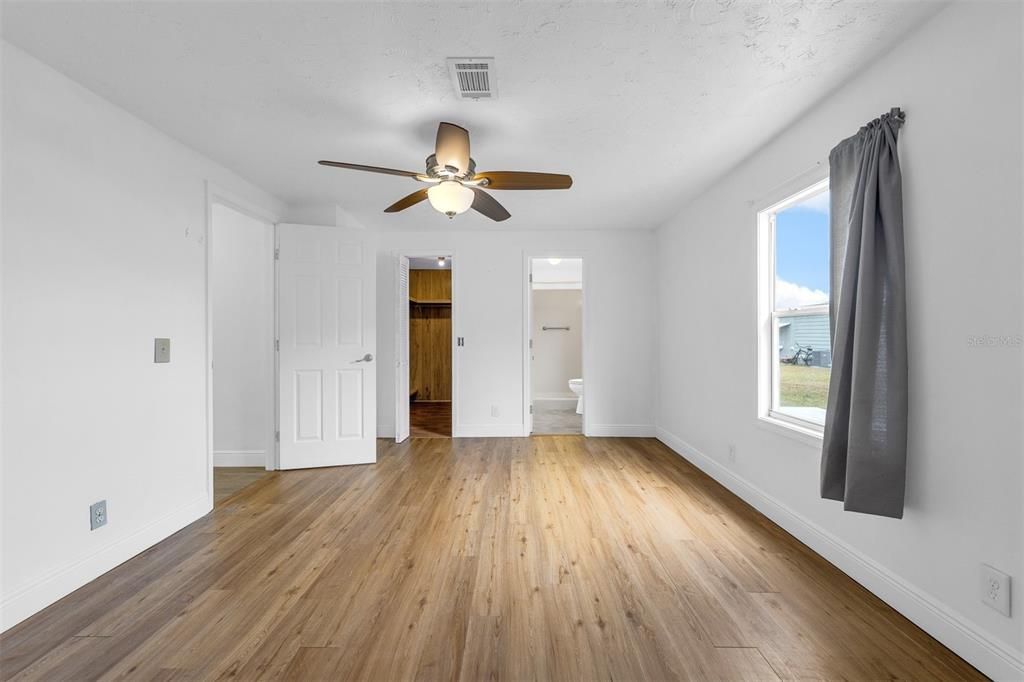 For Sale: $135,000 (3 beds, 2 baths, 1500 Square Feet)