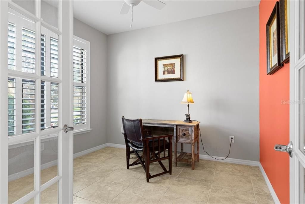 待售: $925,000 (3 贝兹, 3 浴室, 2725 平方英尺)