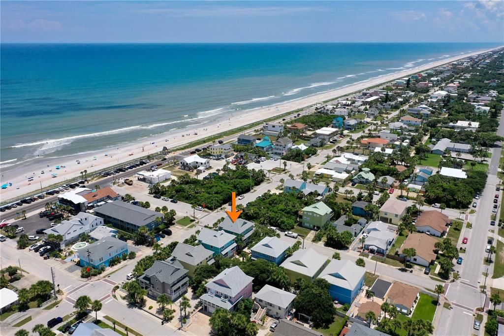 En Venta: $599,000 (3 camas, 3 baños, 1517 Pies cuadrados)