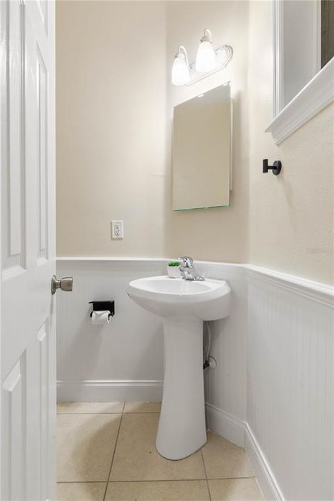 En Venta: $599,000 (3 camas, 3 baños, 1517 Pies cuadrados)