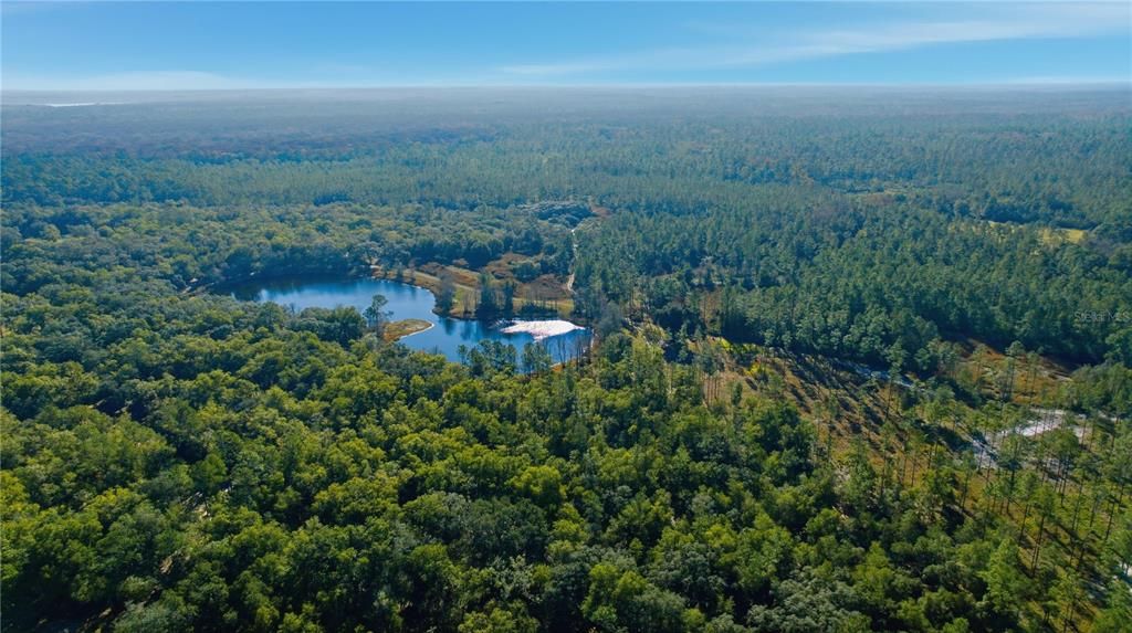 待售: $403,000 (16.12 acres)