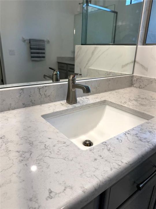 En Venta: $464,900 (3 camas, 2 baños, 2045 Pies cuadrados)