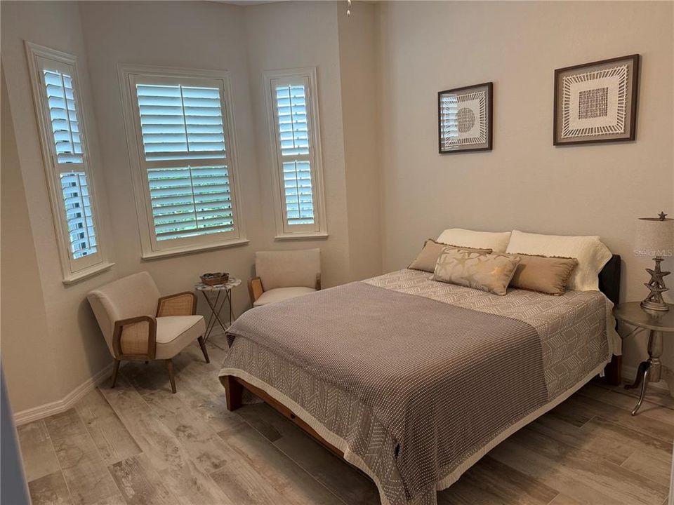 En Venta: $464,900 (3 camas, 2 baños, 2045 Pies cuadrados)