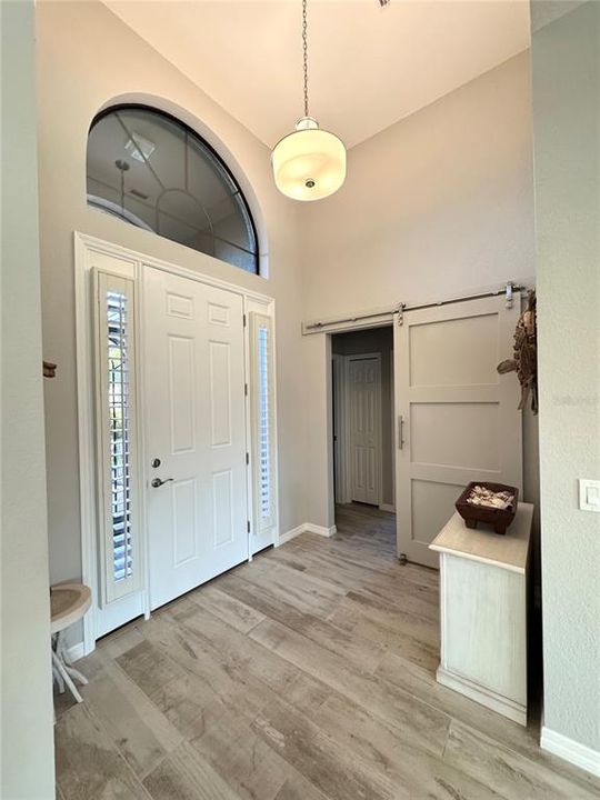 En Venta: $464,900 (3 camas, 2 baños, 2045 Pies cuadrados)