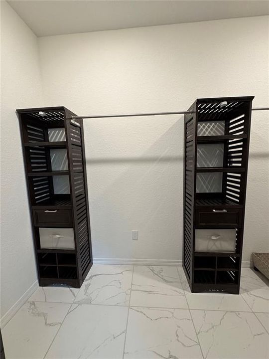 En Venta: $464,900 (3 camas, 2 baños, 2045 Pies cuadrados)