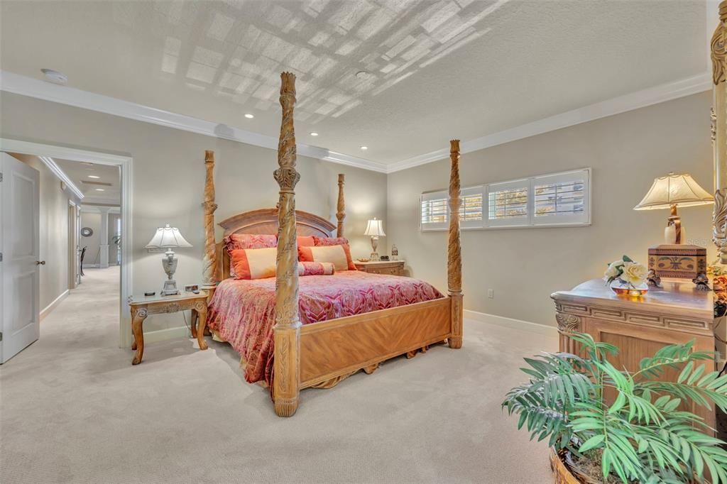 На продажу: $2,100,000 (2 спален, 2 ванн, 1900 Квадратных фут)