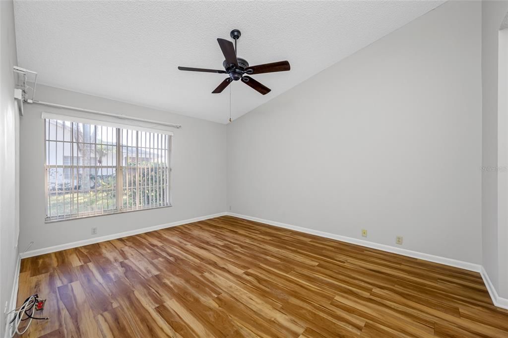 For Sale: $199,000 (2 beds, 2 baths, 1232 Square Feet)